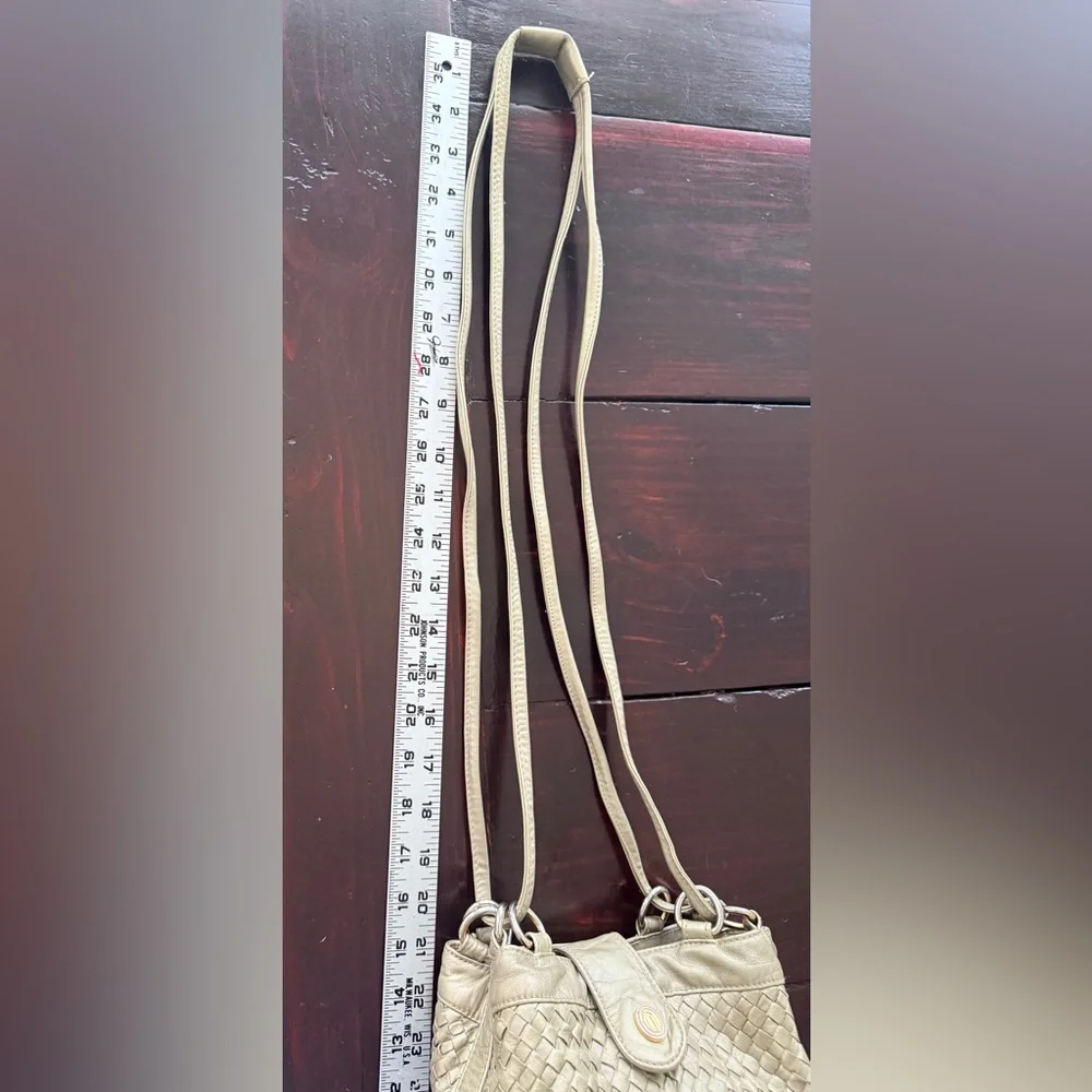 Ganson EUC (Botegga vibe) leather 
Metallic Woven buttery Crossbody, 
Shoulder - Picture 10 of 13
